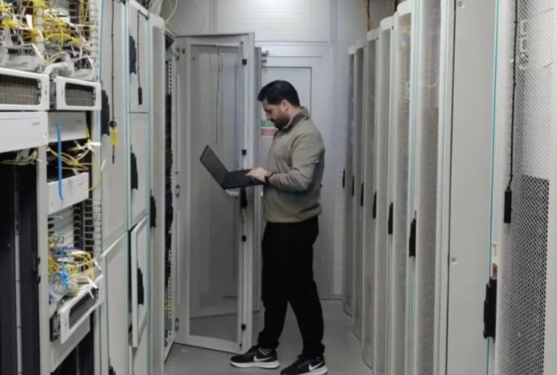 Alteknoloji data center maintenance